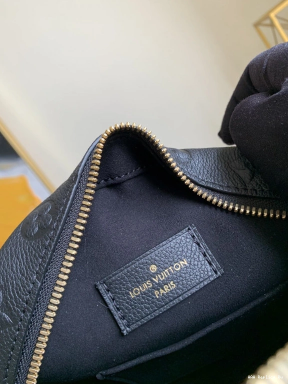AAA Pruses Bags BOITE VUITTON MM LOUIS CHAPEAU SOUPLE 0716